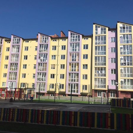 Комфортные Апартаменты Smart Zarvantsy ภายนอก รูปภาพ